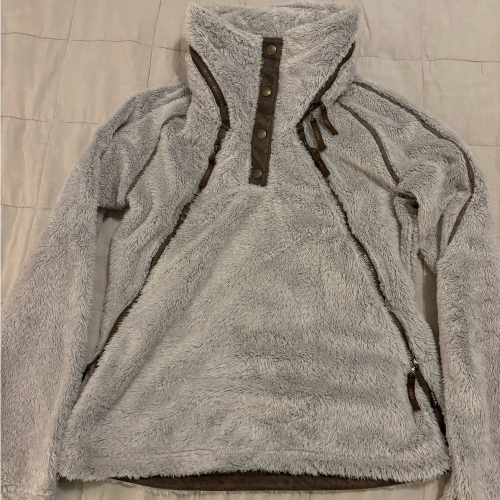 Kuhl flight pullover - size M
